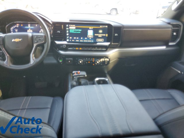 Certified 2024 Chevrolet Silverado 1500 High Country RWD image 13