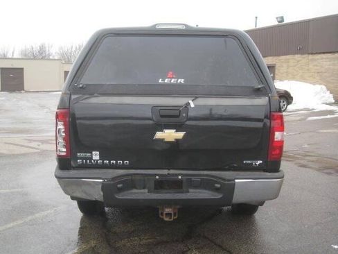 Used 2010 Chevrolet Silverado 1500 LT RWD image 6