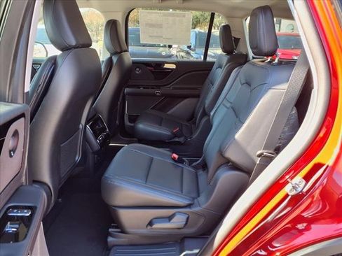 New 2025 Lincoln Aviator Premiere w/ Equipment Group 101A image 13