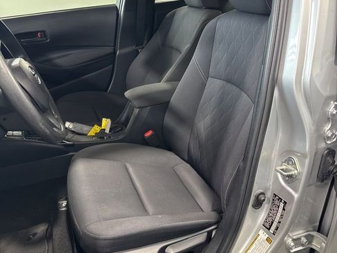 Used 2024 Toyota Corolla LE image 31