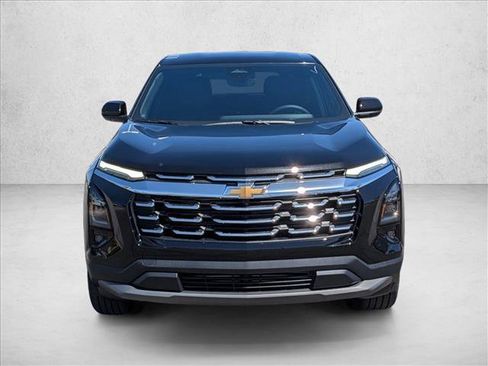 New 2026 Chevrolet Equinox LT w/ Convenience Package II FWD image 6