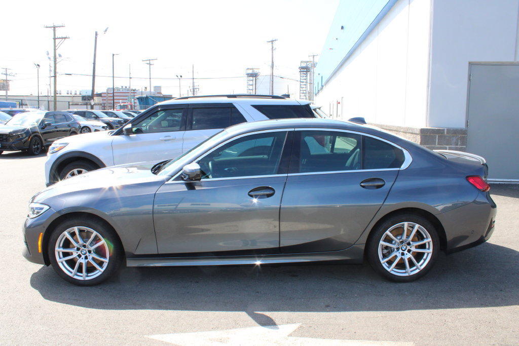 Used 2020 BMW 330i xDrive Sedan w/ Convenience Package AWD/4WD image 10