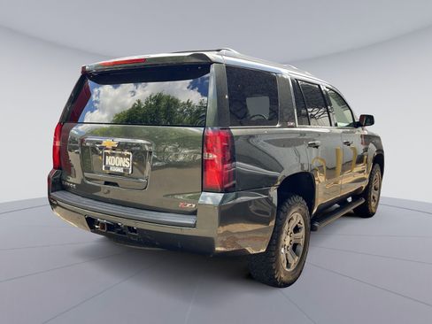 Used 2019 Chevrolet Tahoe LT w/ Luxury Package AWD/4WD image 5