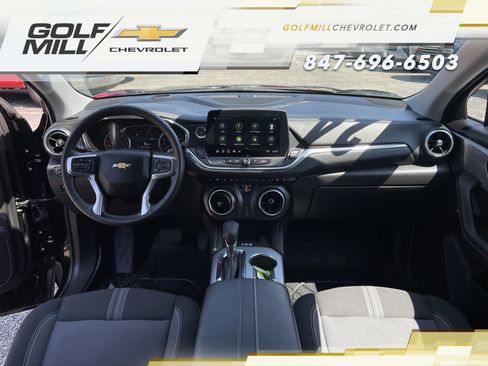 Certified 2024 Chevrolet Blazer LT w/ Convenience Package AWD/4WD image 30