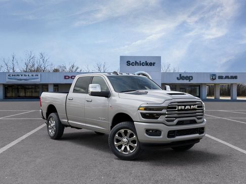 New 2026 RAM 2500 Laramie w/ Sport Appearance Package AWD/4WD image 5