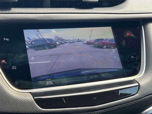 Used 2024 Cadillac XT6 Luxury image 33