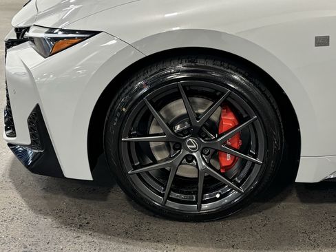 Used 2026 Lexus IS 350 F Sport w/ Technology Package RWD image 13