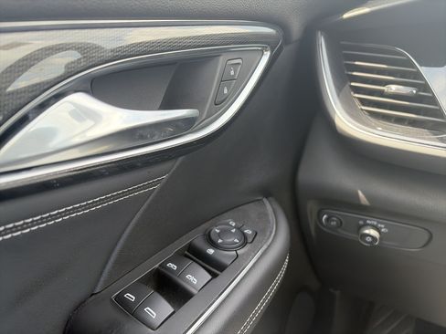 Used 2021 Buick Envision Preferred AWD/4WD image 24