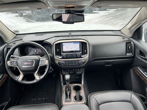 Used 2022 GMC Canyon Denali image 19