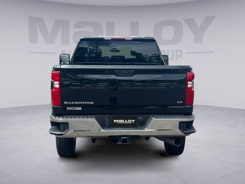 Used 2026 Chevrolet Silverado 2500 LT w/ Convenience Package AWD/4WD image 4