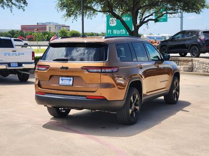 New 2026 Jeep Grand Cherokee L Limited w/ Limited Altitude Package