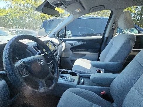 Certified 2021 Honda Pilot EX image 7