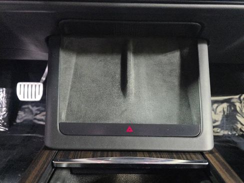 Used 2023 Tesla Model S Standard Range image 35