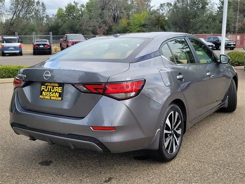 New 2025 Nissan Sentra SV w/ SV Premium Package image 4