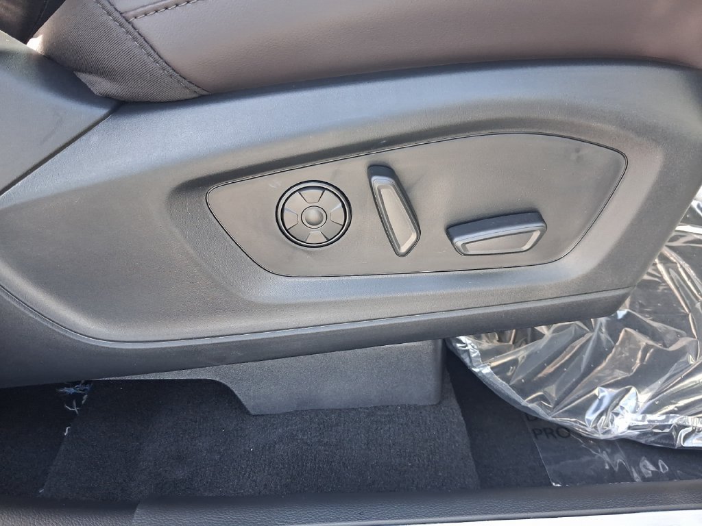 New 2027 Ford Explorer Platinum AWD/4WD image 22
