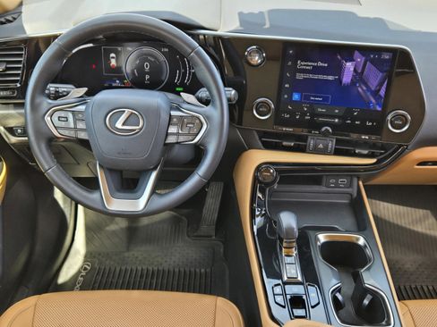Used 2024 Lexus NX 350h w/ Package Accessory (P3) image 36