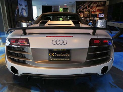 Used 2012 Audi R8 GT w/ Enhanced R8 GT Leather Pkg image 28