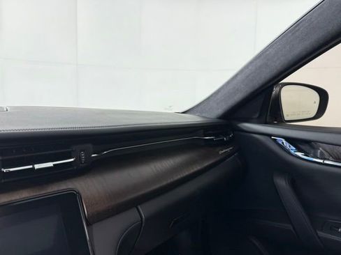 Used 2017 Maserati Quattroporte S GranLusso image 16