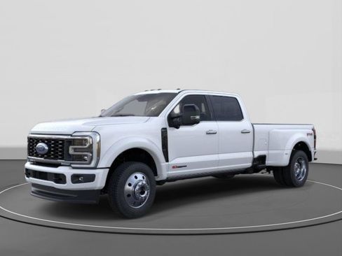 New 2026 Ford F450 Platinum w/ FX4 Off-Road Package AWD/4WD image 1