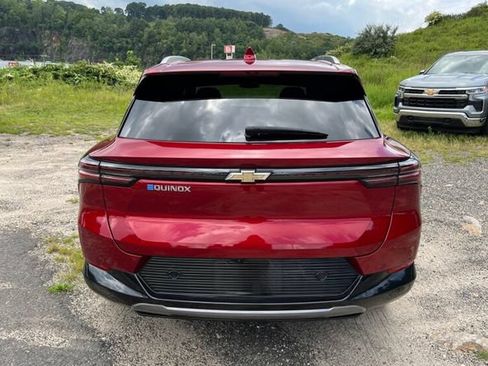 Used 2024 Chevrolet Equinox EV LT FWD image 15