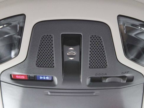 New 2025 Subaru Outback Limited image 25