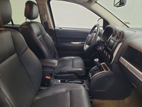 Used 2016 Jeep Compass High Altitude AWD/4WD image 21
