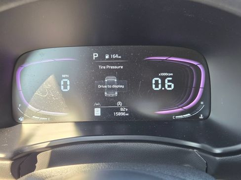 Certified 2025 Kia Soul LX w/ LX Technology Package FWD image 24