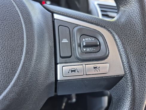 Used 2018 Subaru Forester 2.5i Premium AWD/4WD image 56