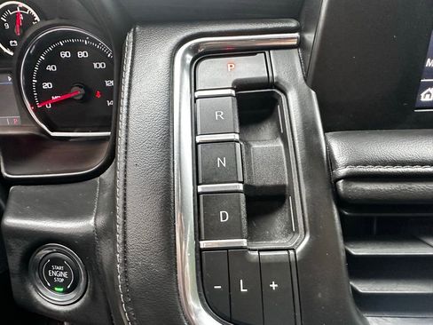 Used 2024 Chevrolet Tahoe LS RWD image 21