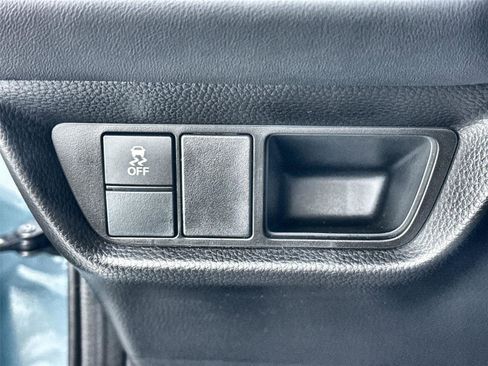 Certified 2025 Honda HR-V Sport image 15