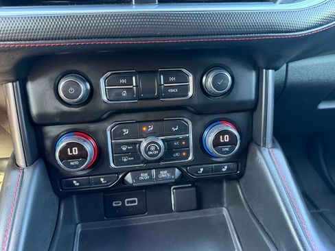 Used 2021 Chevrolet Tahoe RST image 24