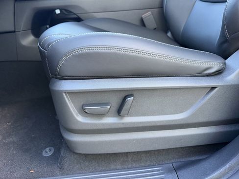 New 2026 Nissan Armada SV image 17