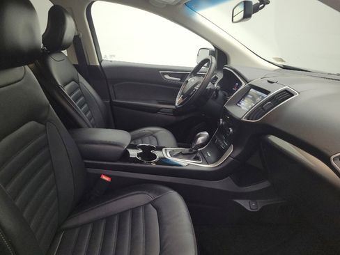 Used 2015 Ford Edge SEL w/ Equipment Group 201A AWD/4WD image 21