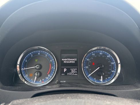 Used 2017 Toyota Corolla L image 10