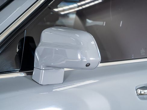 Used 2022 Rolls-Royce Cullinan image 24