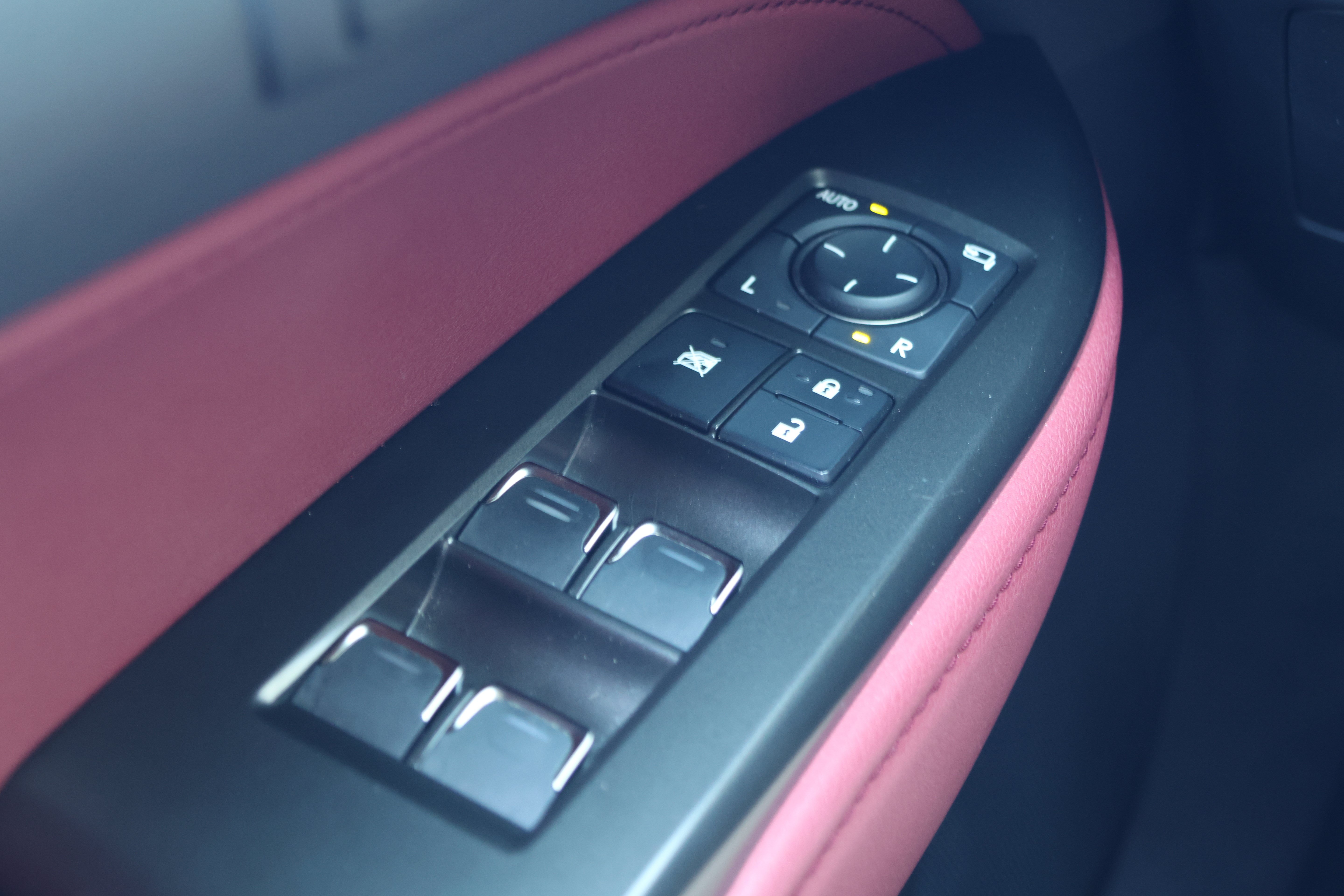 Used 2025 Lexus NX 350h AWD w/ Cold Area Package image 14