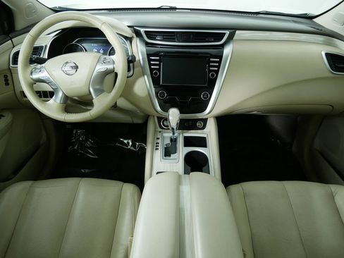 Used 2018 Nissan Murano Platinum image 19