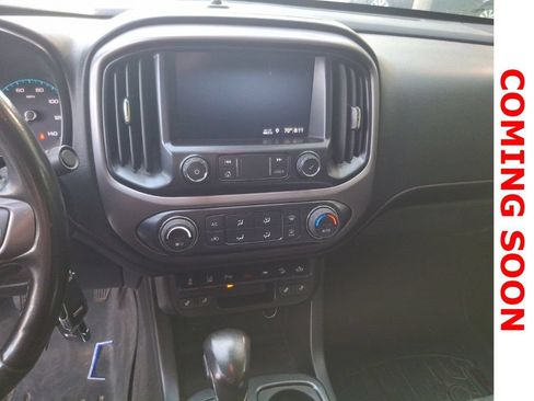 Used 2022 GMC Canyon AT4 w/ Driver Alert Package AWD/4WD image 13