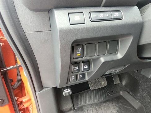 Used 2025 Nissan Frontier PRO-4X AWD/4WD image 20