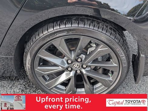 Used 2026 Toyota Corolla SE FWD image 9