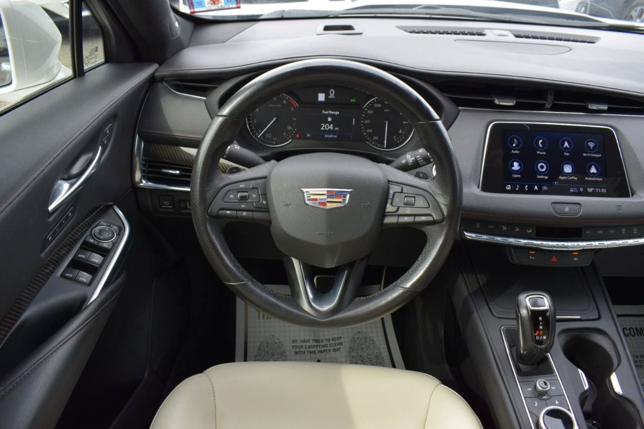 Used 2019 Cadillac XT4 Sport w/ Driver Awareness Package FWD image 17