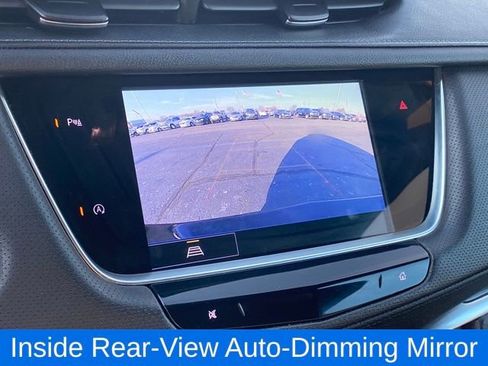 Certified 2022 Cadillac XT5 Premium Luxury image 10