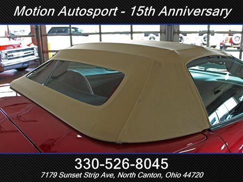 Used 2004 Chevrolet Corvette Convertible w/ Preferred Equipment Group RWD image 15