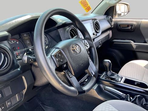 Used 2021 Toyota Tacoma SR w/ SR Convenience Package RWD image 16