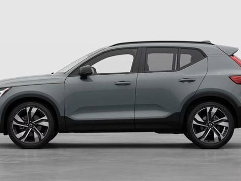 New 2026 Volvo XC40 B5 Ultra w/ Protection Package Premier AWD/4WD image 2