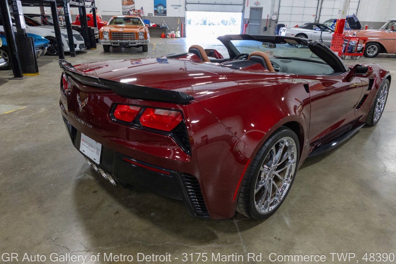 Used 2017 Chevrolet Corvette Grand Sport RWD image 17