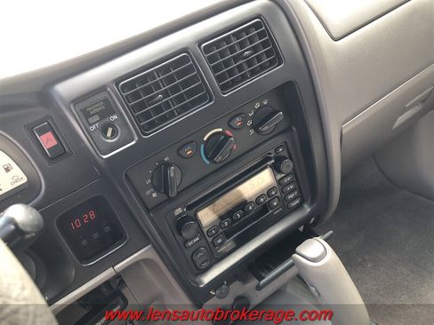 Used 2003 Toyota Tacoma PreRunner RWD image 15