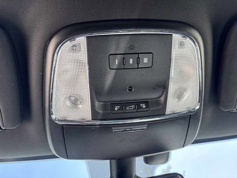 Used 2017 Dodge Durango GT w/ Nav & Power Liftgate Group RWD image 32