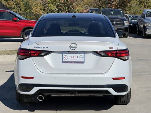 New 2025 Nissan Sentra SR image 5