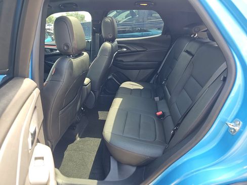 Used 2025 Chevrolet TrailBlazer RS w/ Convenience Package FWD image 13